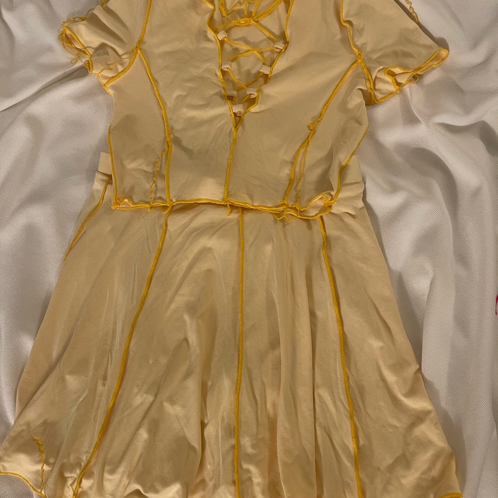 Yellow full set skirt and crop top front laced